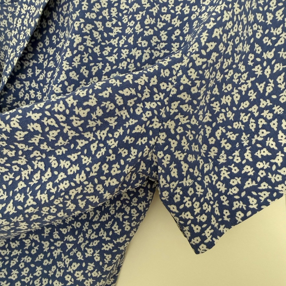 Everlane Floral Button Down Shirt - Picture 7 of 8